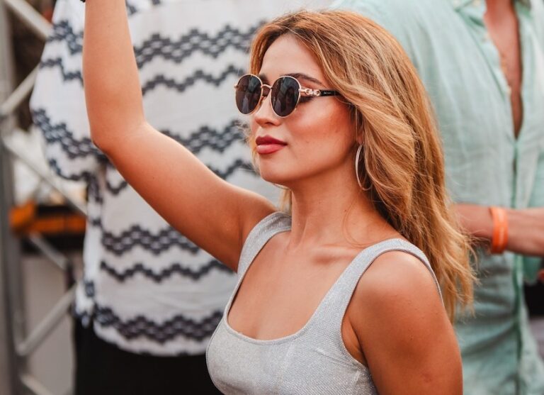 Vida nocturna en la Barceloneta: los clubes imprescindibles frente al mar