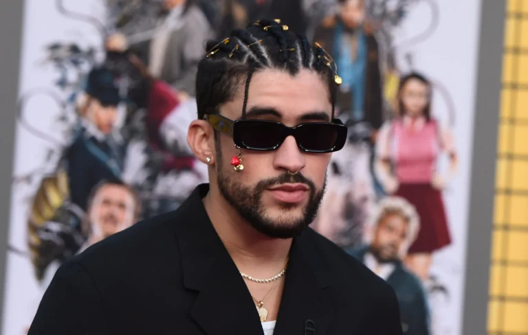 Música de Bad Bunny reivindica el español ante las políticas del presidente Donald Trump
