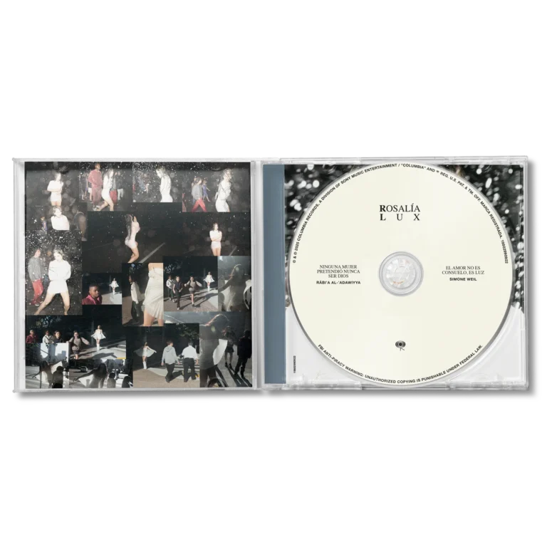 Las ediciones físicas de ‘Lux’, de Rosalía, vuelan